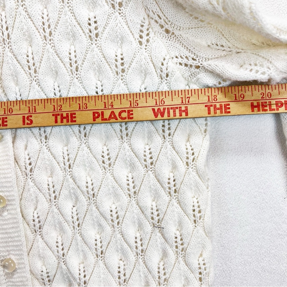 Vintage Cable Knit Cardigan Sweater‎ Size Medium Cottagecore Feminine Chunky - Picture 10 of 10